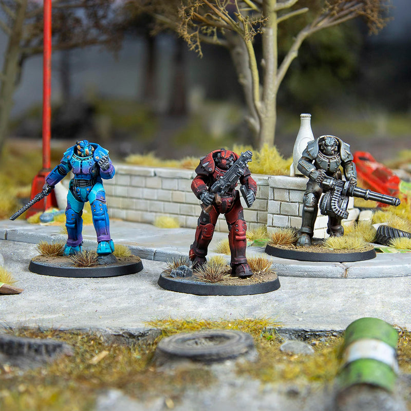 Modiphius Entertainment: Fallout: Wasteland Warfare - Unaligned: X-01 Power Armor - 3 Figures, Unpainted Miniatures, Scenic Bases, Tabletop Miniatures