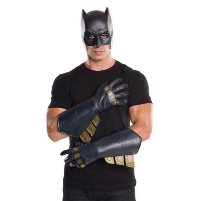 Batman Gauntlets From Batman vs Superman_1