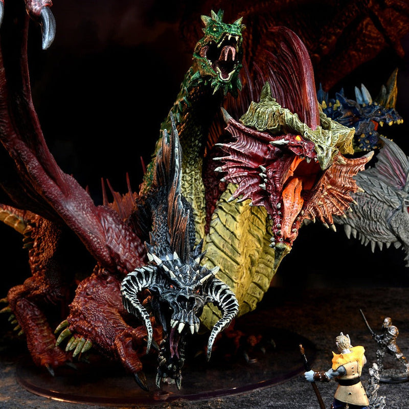 Dungeons and Dragons D&D Miniatures Gargantuan Tiamat